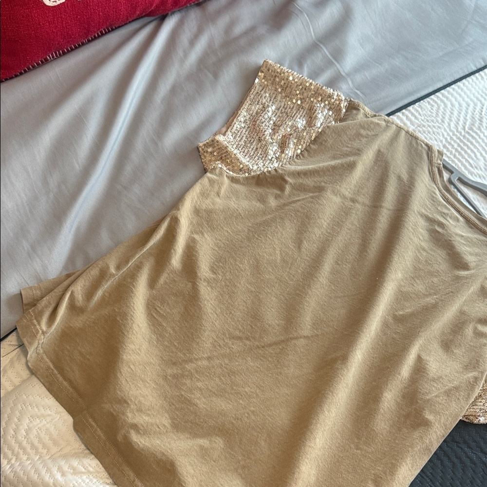 womens Medium Graphic T-Shirt - Tan - Picture 5 of 5
